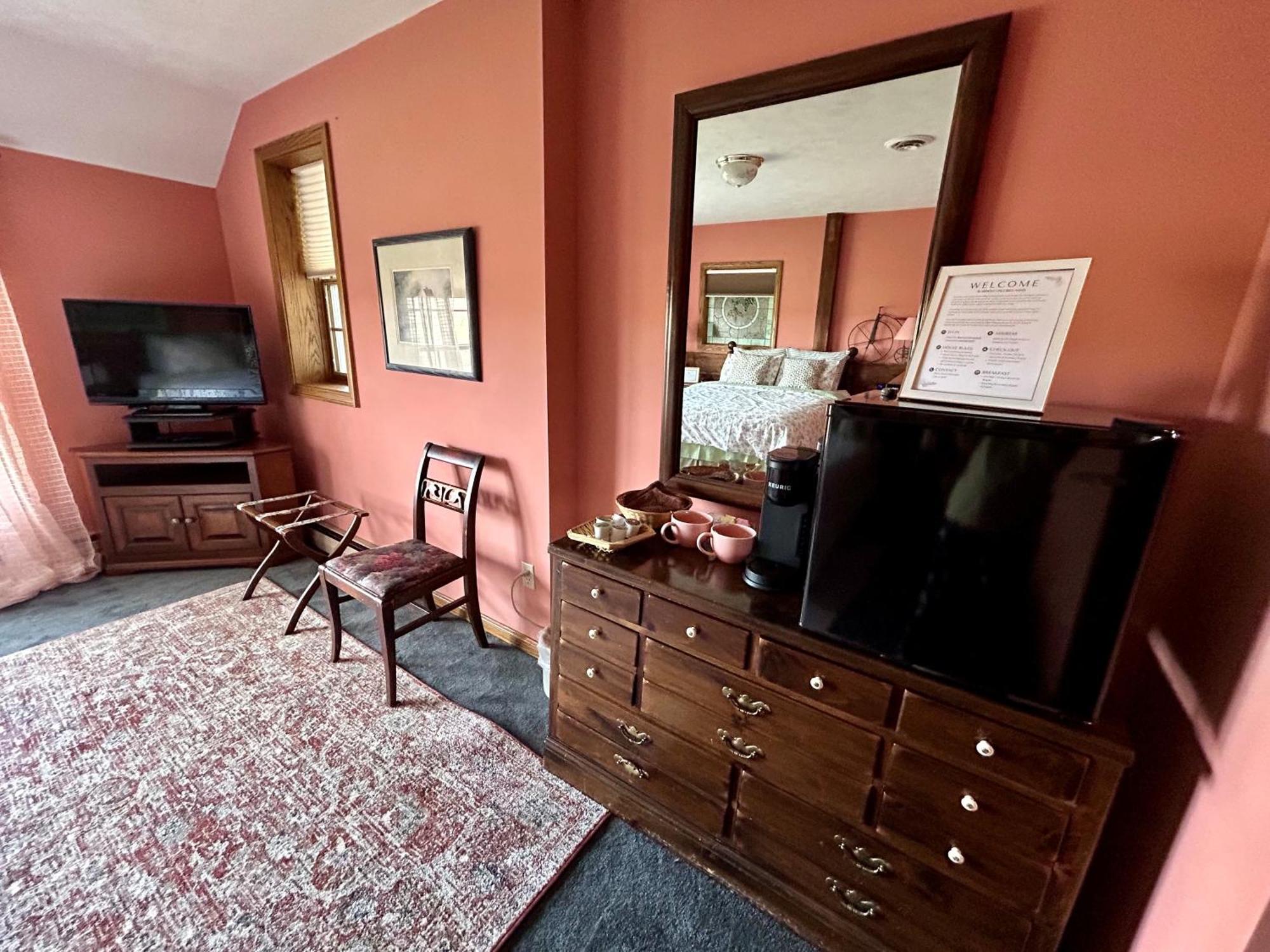 Warner-Concord Farms Bed & Breakfast Geneva Esterno foto